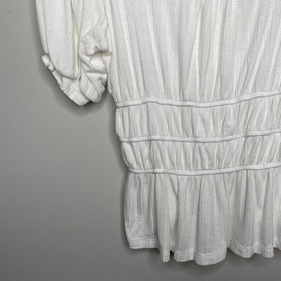 SLATE & WILLOW Ivory Smocked Peplum Top Medium M Scoop Neck - Picture 6 of 12